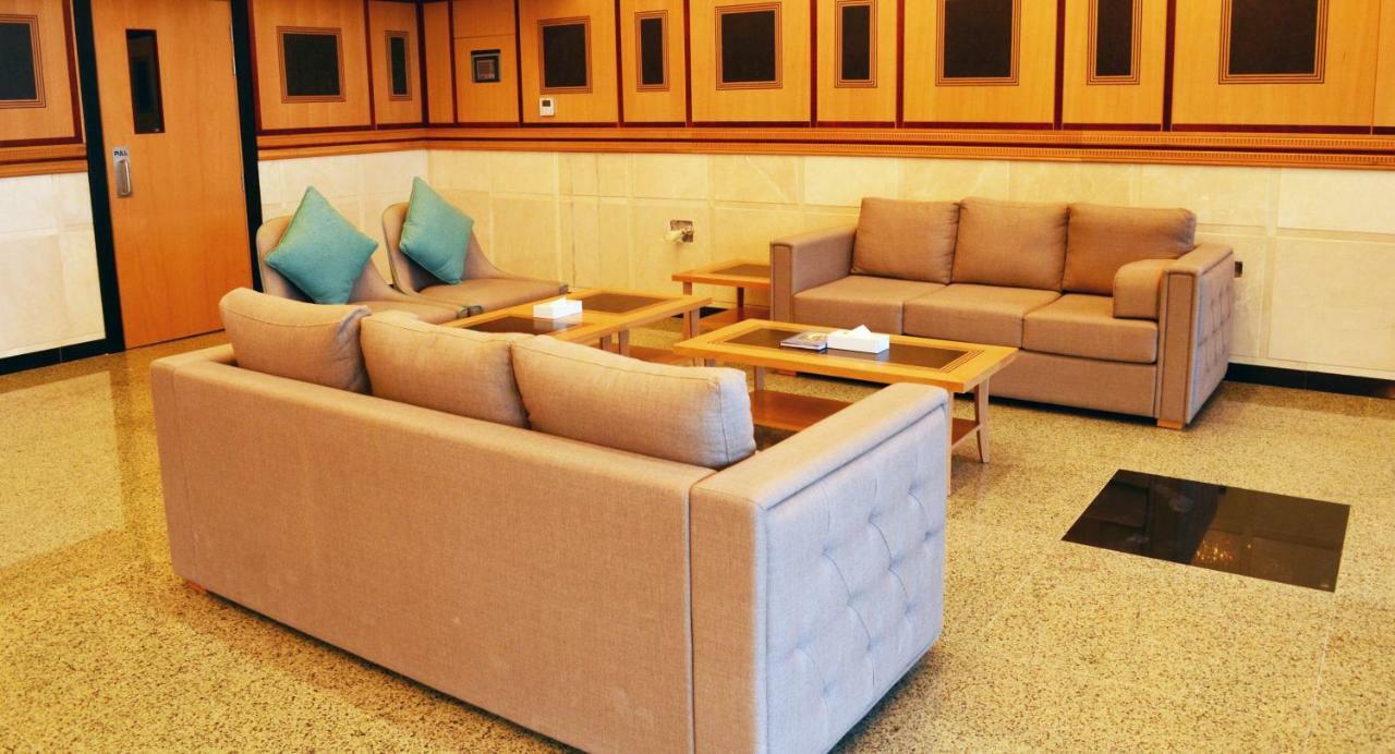 Nooh Tower Apartman Al Hidd Kültér fotó