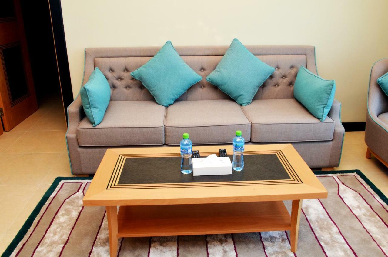 Nooh Tower Apartman Al Hidd Kültér fotó