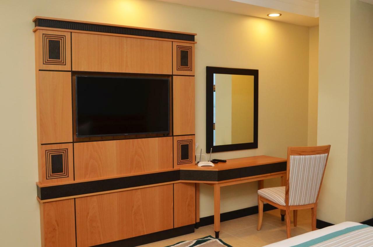 Nooh Tower Apartman Al Hidd Kültér fotó